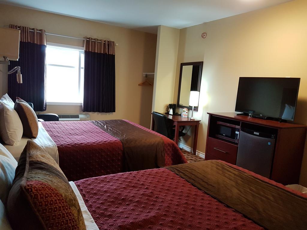Fox Motor Inn Greater Napanee Exterior foto