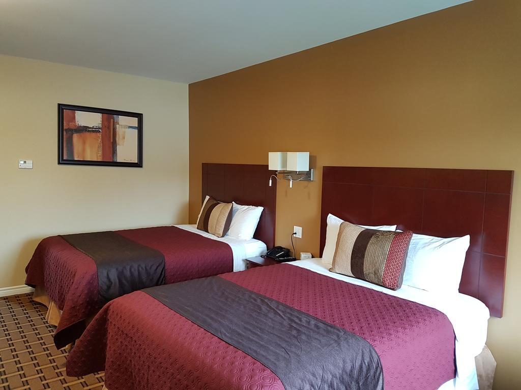 Fox Motor Inn Greater Napanee Exterior foto