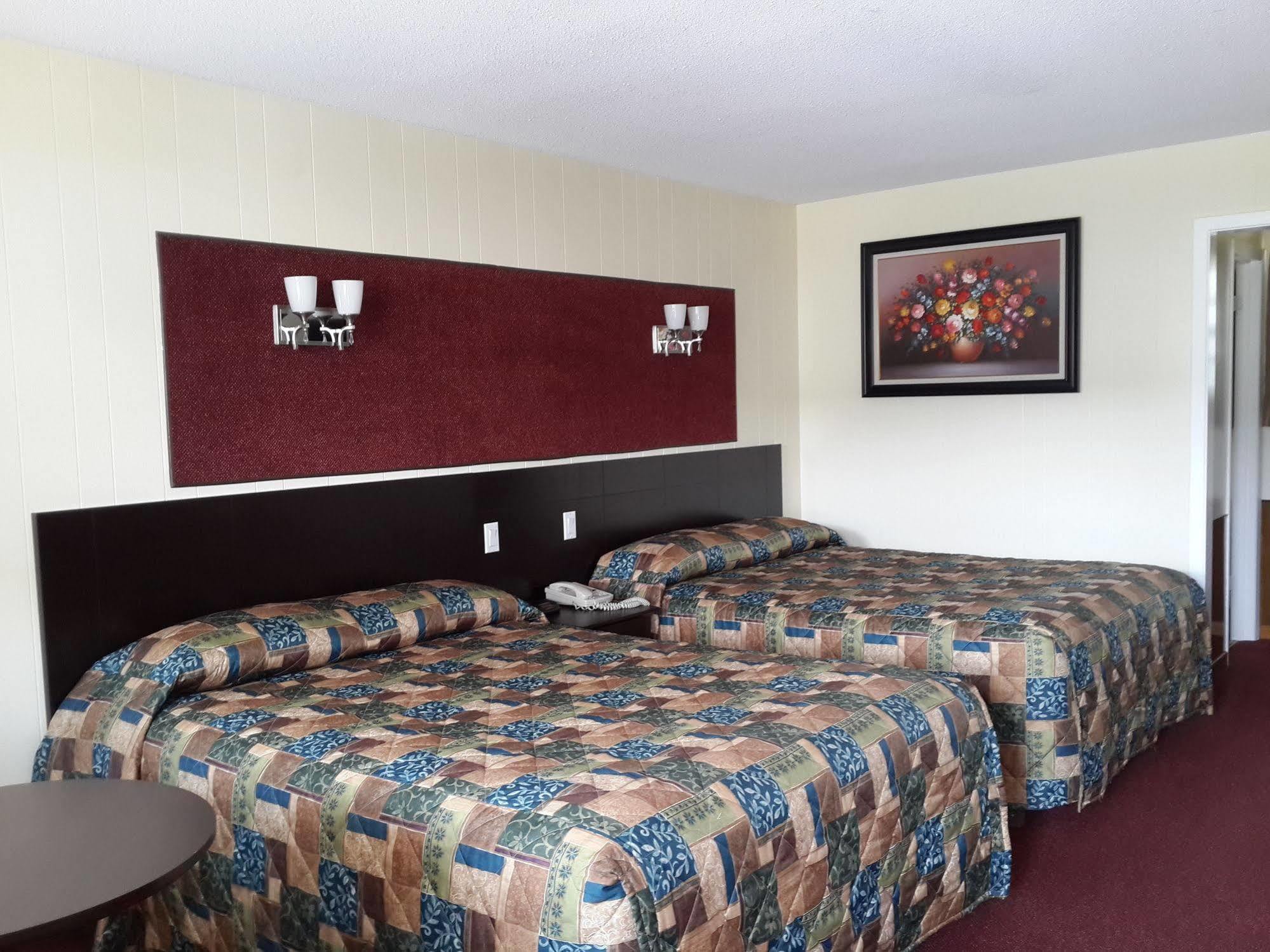 Fox Motor Inn Greater Napanee Exterior foto